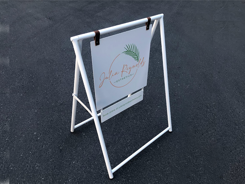 {{ a frame sidewalk sign }} - {{ adroniki }}