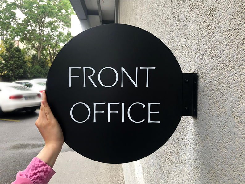 Create a round blade sign featuring double-sided printing, with options to customize size, color, and logo. Ideal for small businesses and eateries, this high-quality sign is perfect for enhancing your brand visibility. Made from resilient metal, it’s designed for both indoor and outdoor use.
